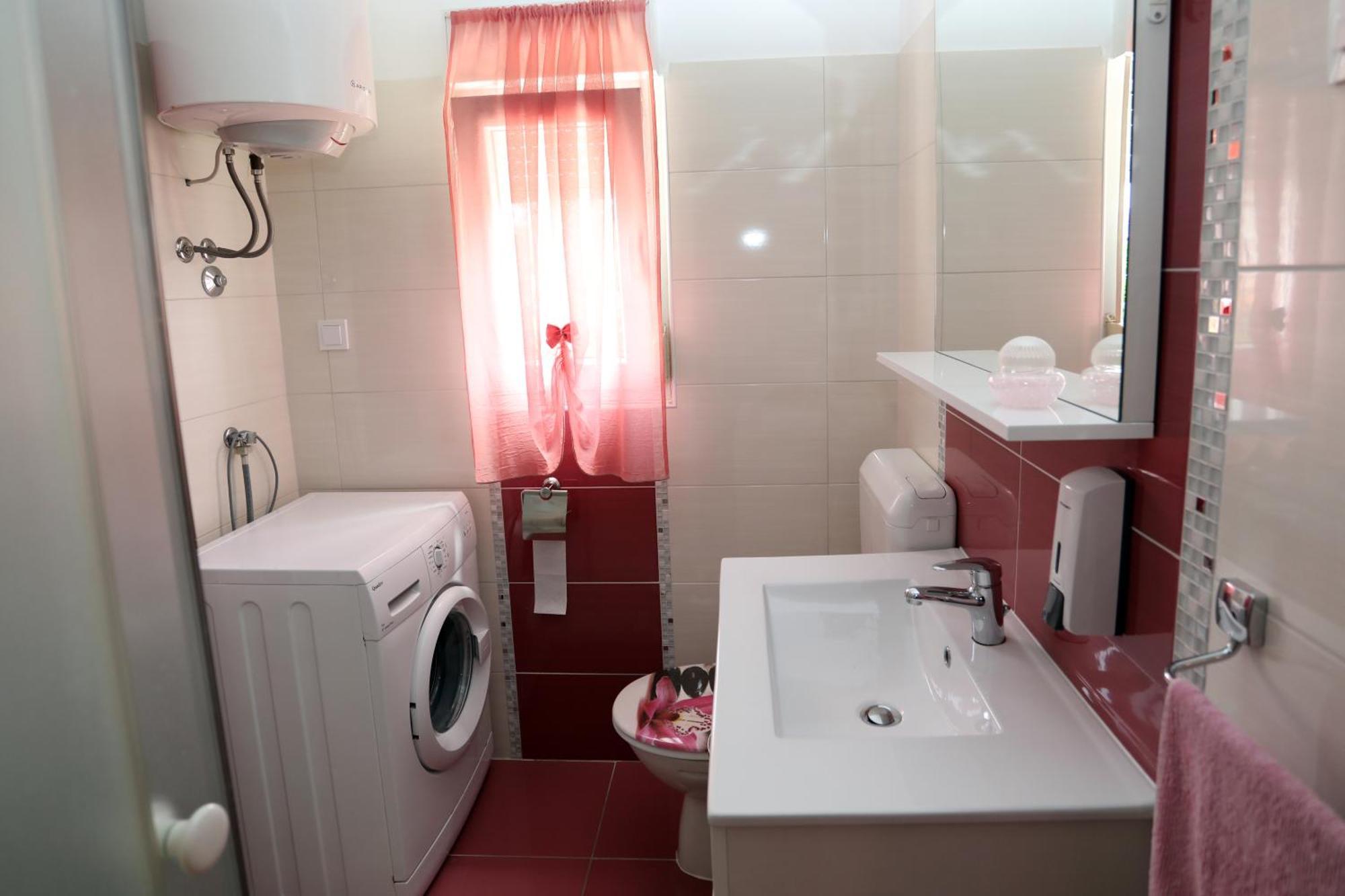 Loren Pula Dış mekan fotoğraf